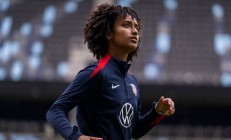 世俱杯买球:消息来源：USWNT的Lily Yohannes即将从阿贾克斯转会到里昂